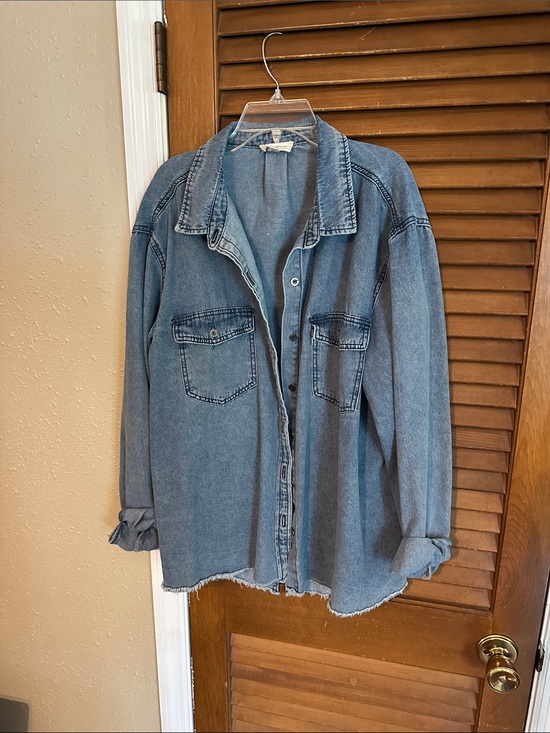 Umgee Jackets & Blazers - Lightweight Blue Denim Button-Up Shirt Jacket